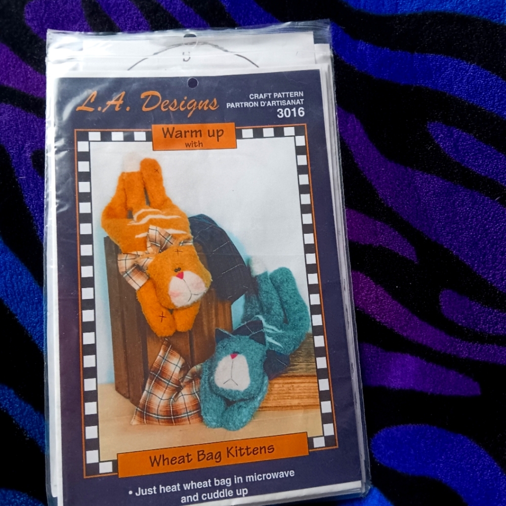 L.A. Designs Wheat Bag Kittens Pattern